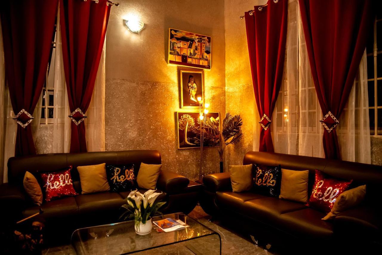 Homey Lodge Kumasi Ngoại thất bức ảnh