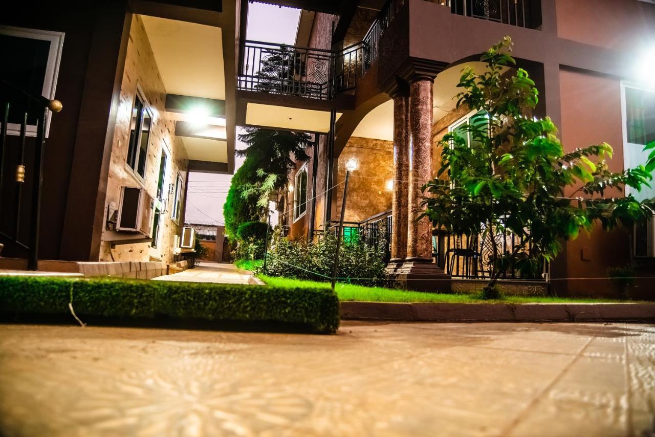 Homey Lodge Kumasi Ngoại thất bức ảnh