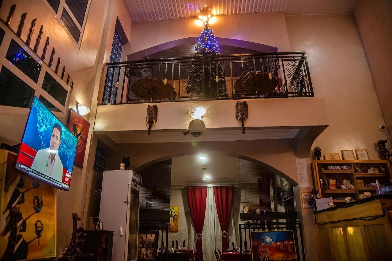 Homey Lodge Kumasi Ngoại thất bức ảnh