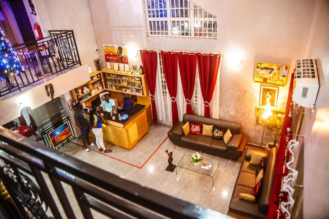 Homey Lodge Kumasi Ngoại thất bức ảnh