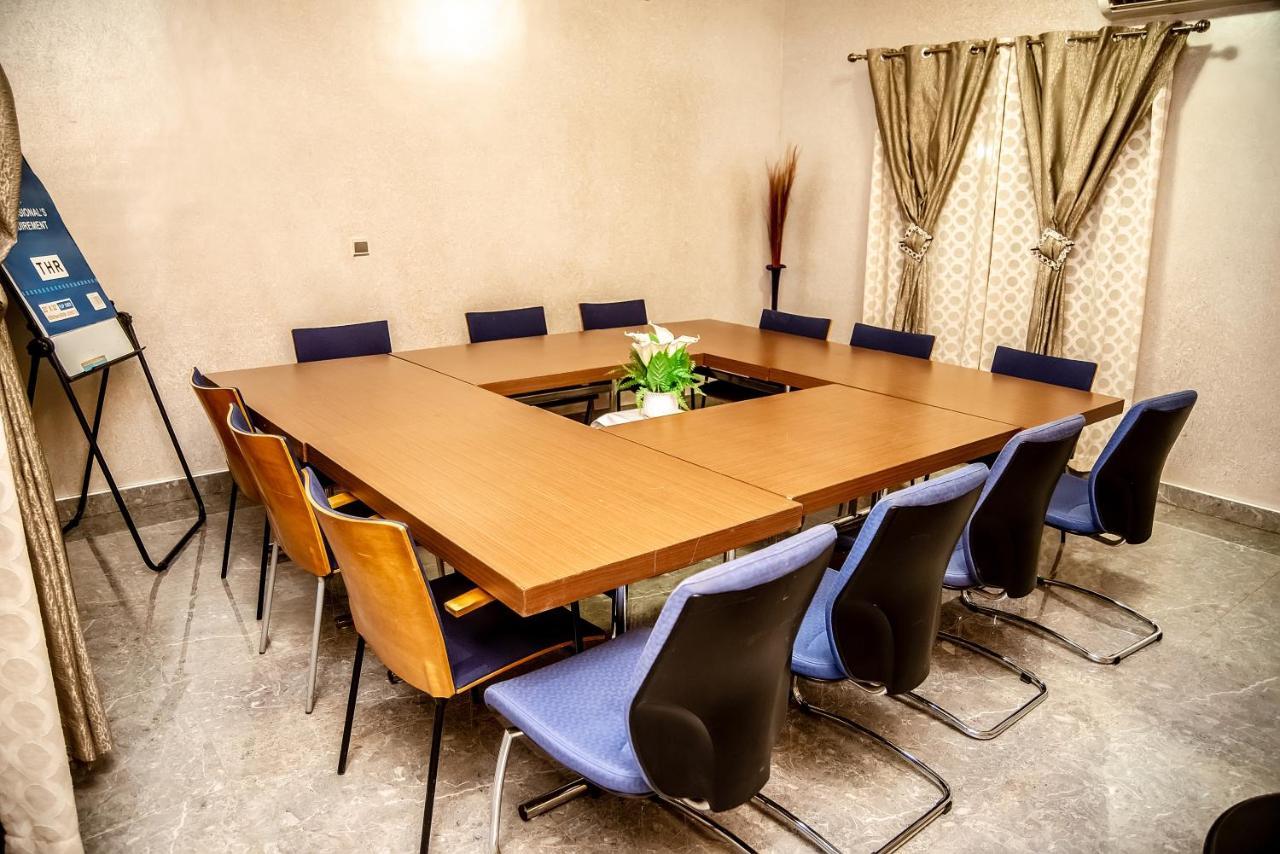 Homey Lodge Kumasi Ngoại thất bức ảnh