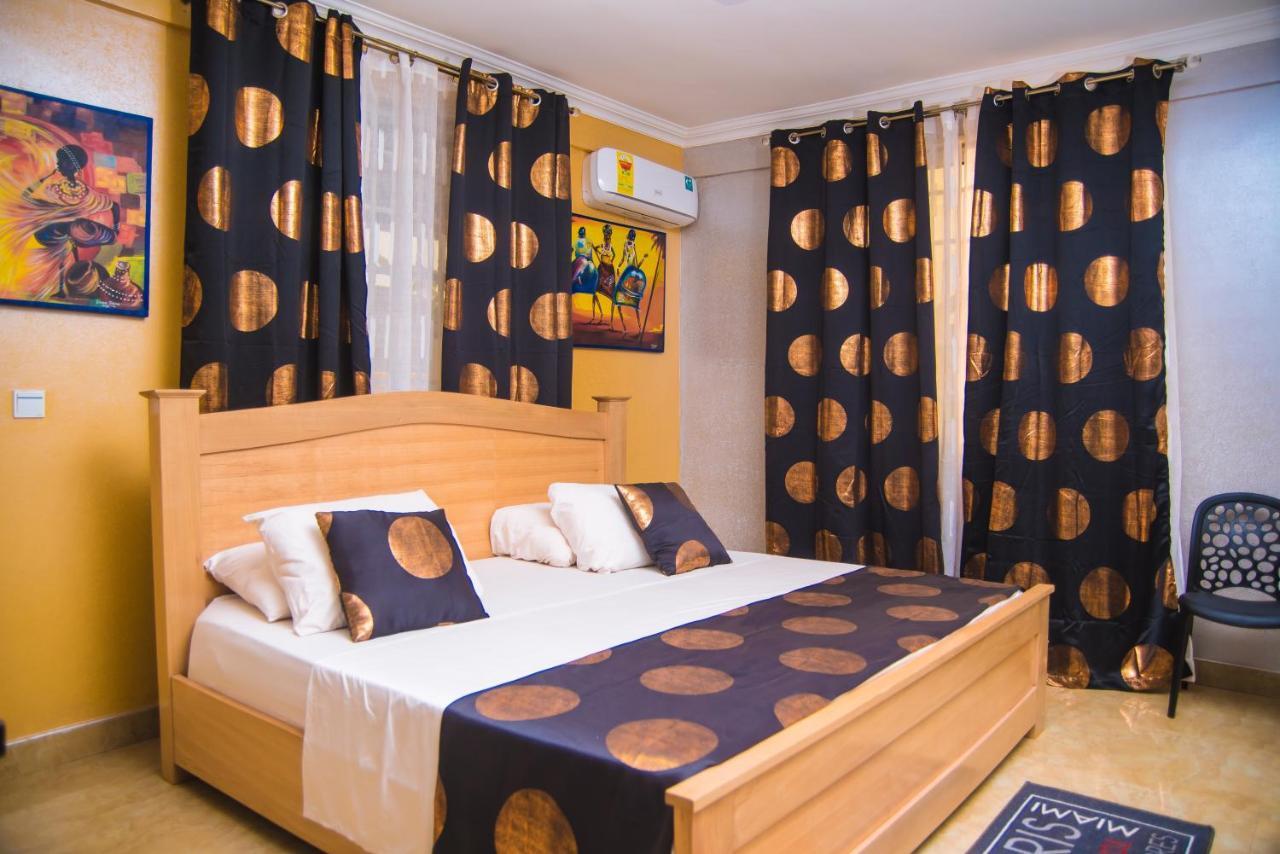 Homey Lodge Kumasi Ngoại thất bức ảnh