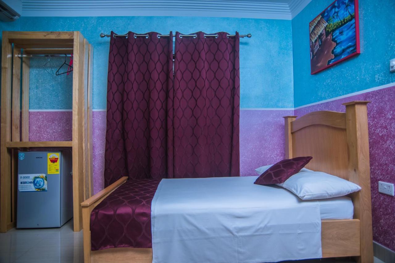Homey Lodge Kumasi Ngoại thất bức ảnh
