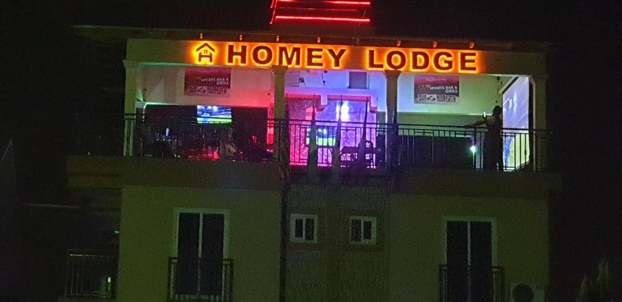 Homey Lodge Kumasi Ngoại thất bức ảnh
