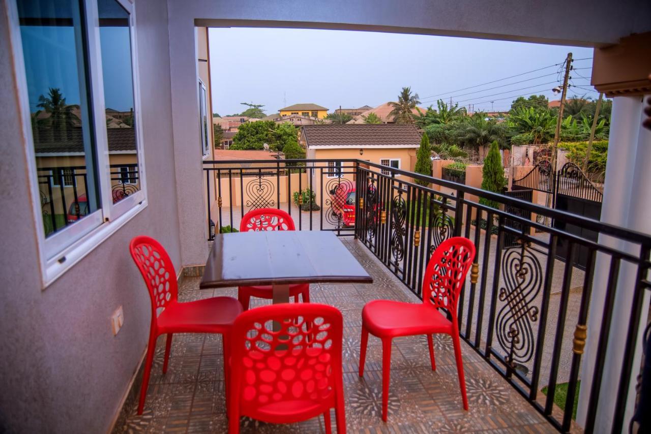 Homey Lodge Kumasi Ngoại thất bức ảnh